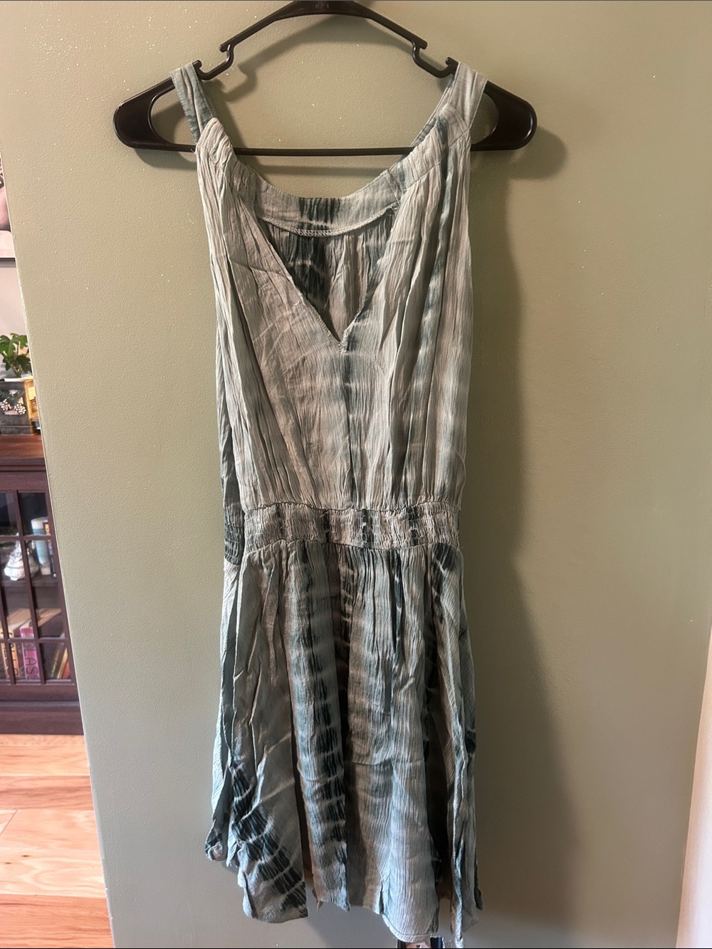 Light Green Tie-Dye Sleeveless Summer Dress